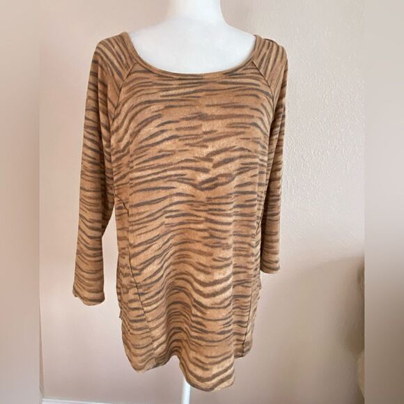 New Directions Women Sweater - Picture 2 of 13